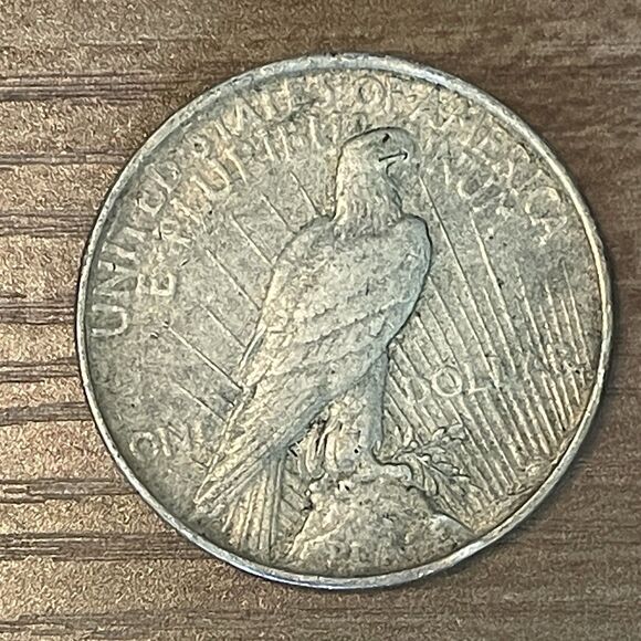 1923 Peace Silver Dollar  **** - Picture 2 of 2